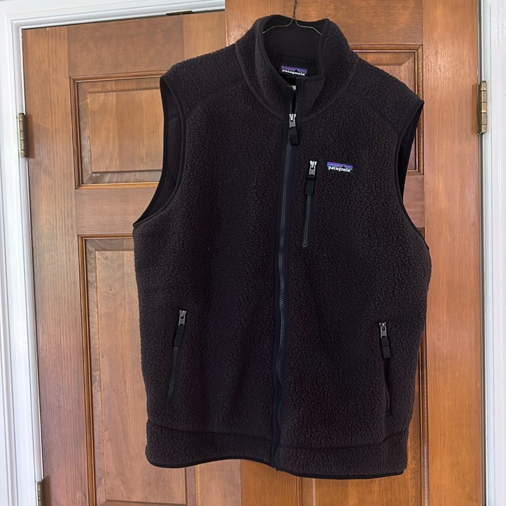 New Men's Black Patagonia Sherpa Vest